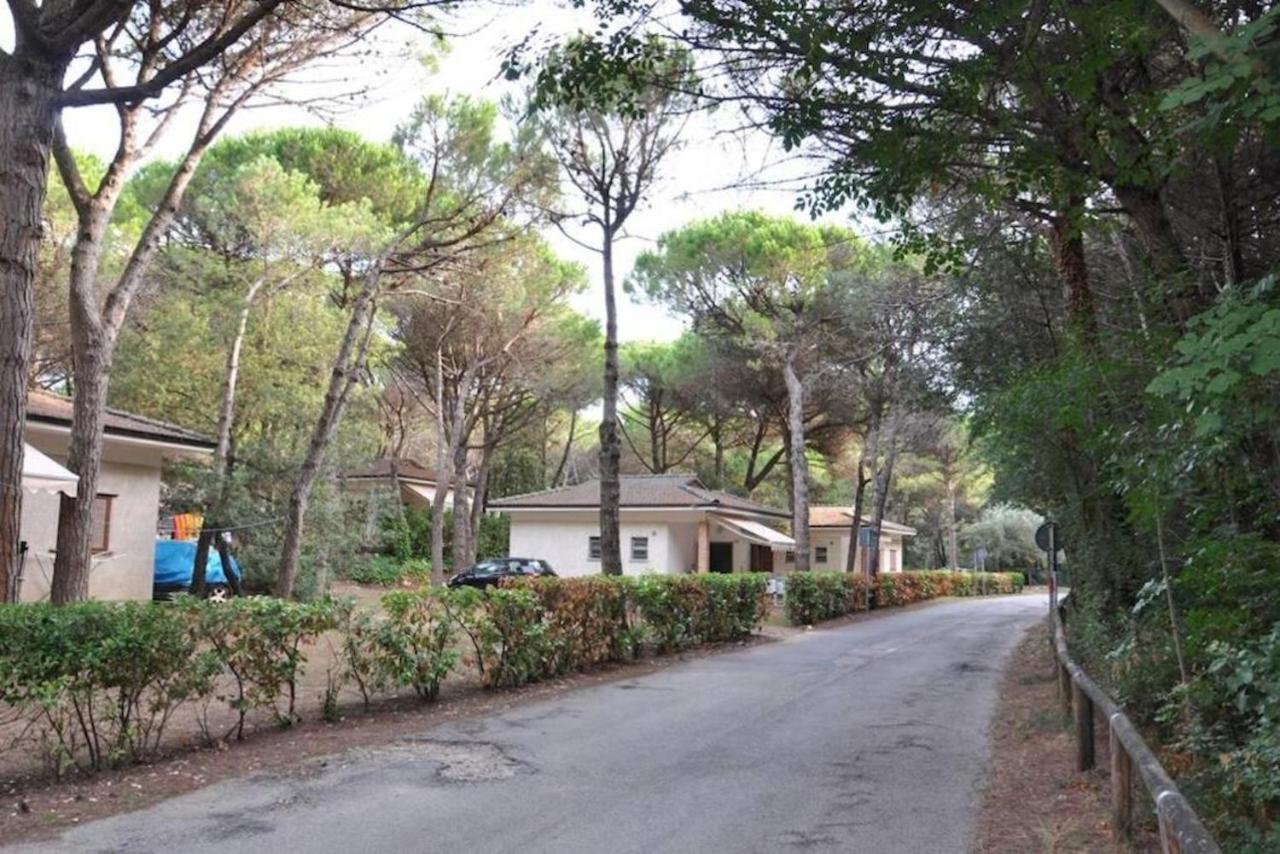 Arco Bungalow Eraclea Mare Exterior photo